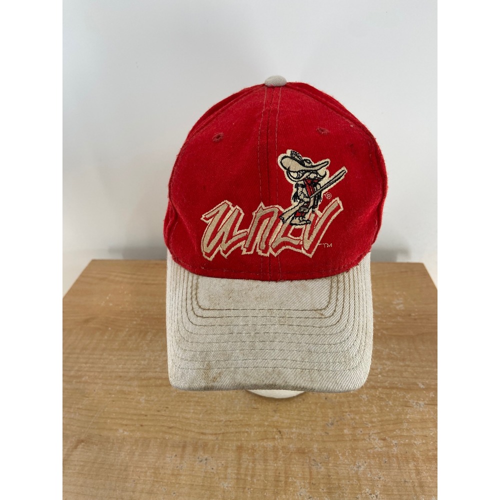 Vintage UNLV Rebels The Game Snapback Hat Red Tan Hey Reb Mascot Mens Cap NCAA